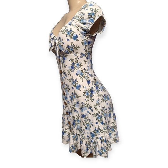 No Boundaries Blue and White Floral Mini Dress - Picture 5 of 7